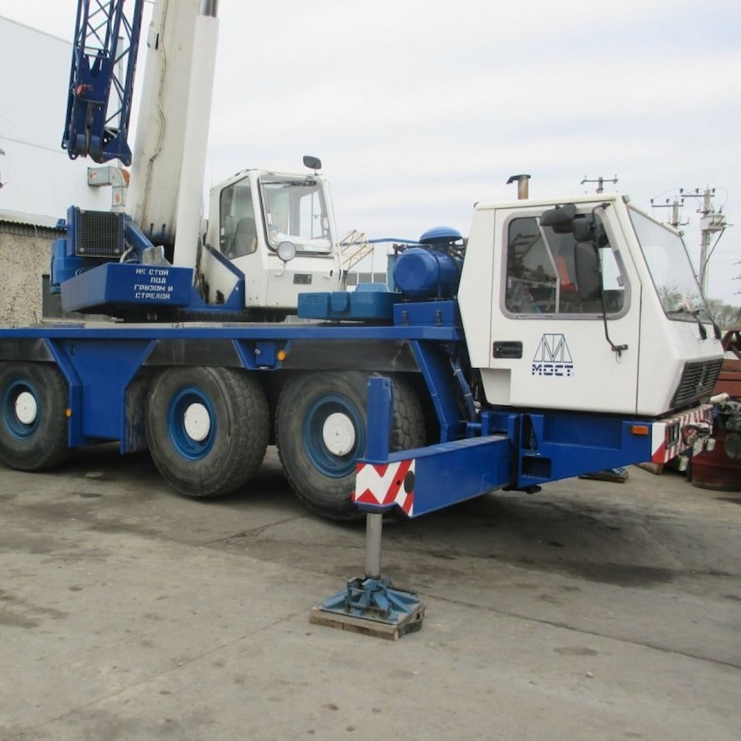 Автокран 50 тонн Grove GMK 3050